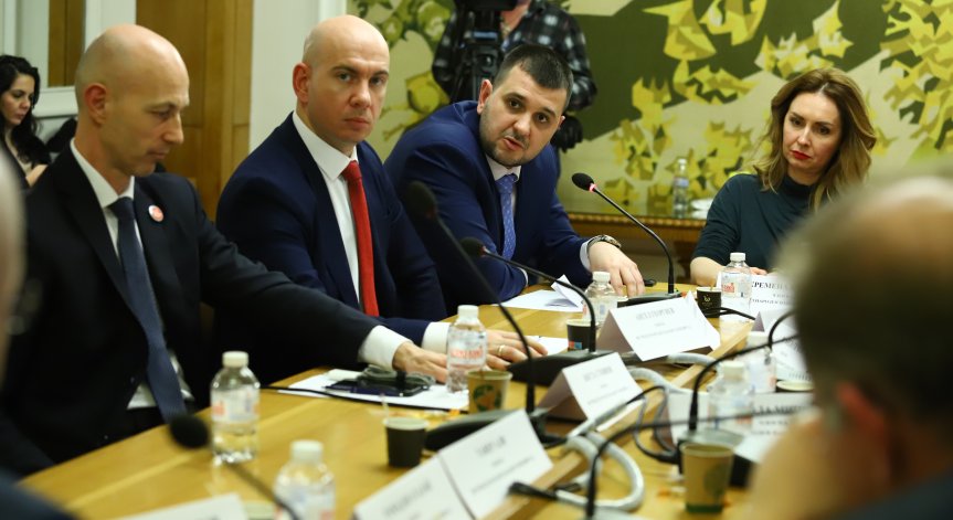 Комисията за Международния панаир изслушва кметовете и общинарите на Пловдив и Варна