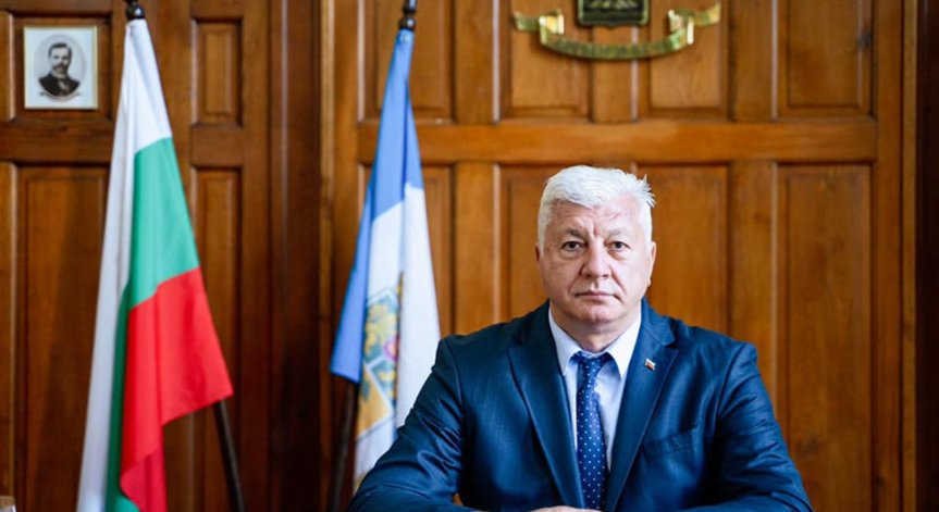 Оперираха по спешност кмета на Пловдив