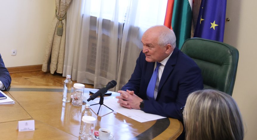 На срещата беше подчертано, че след 1 януари границите няма да останат безконтролни.