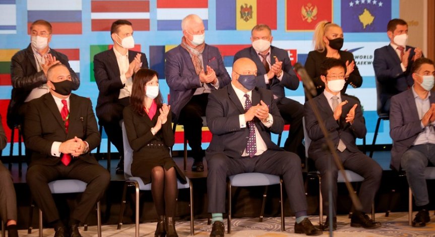 Министър Кралев и Мария Габриел откриха европейското първенство по таекуондо