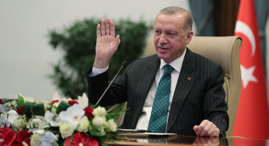 Ердоган успя да се разбере с Русия и Украйна: Зърнената сделка се удължава със 120 дни