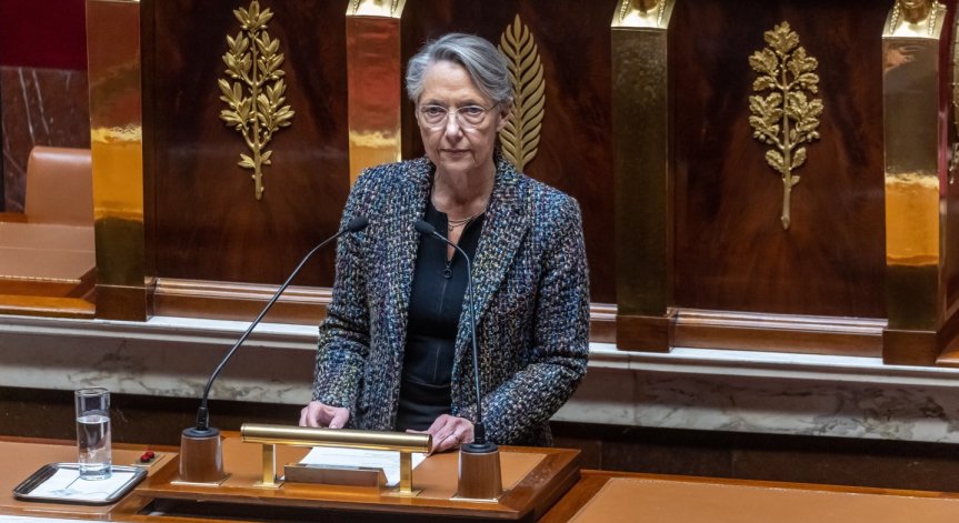 Заради пенсионната реформа: Внесоха вот на недоверие срещу френското правителство