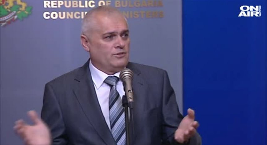 БСП поиска оставката на вътрешния министър Валентин Радев