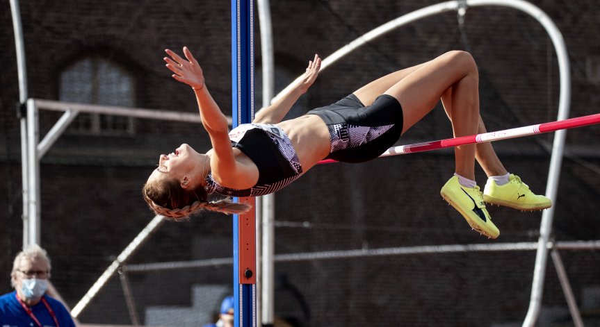 Сериозна заявка: Украинка на 3 см от рекорда на Стефка Костадинова