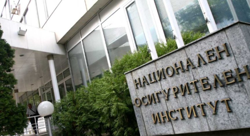 240 хил. пенсии са преизчислени от НОИ, средното увеличение - 8,80 лв.