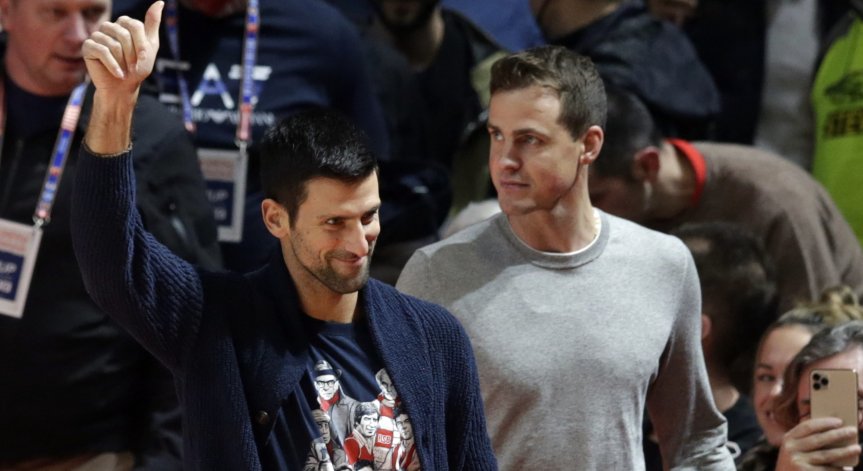 Вълна от недоволство след реверанса към Джокович да играе в Австралия