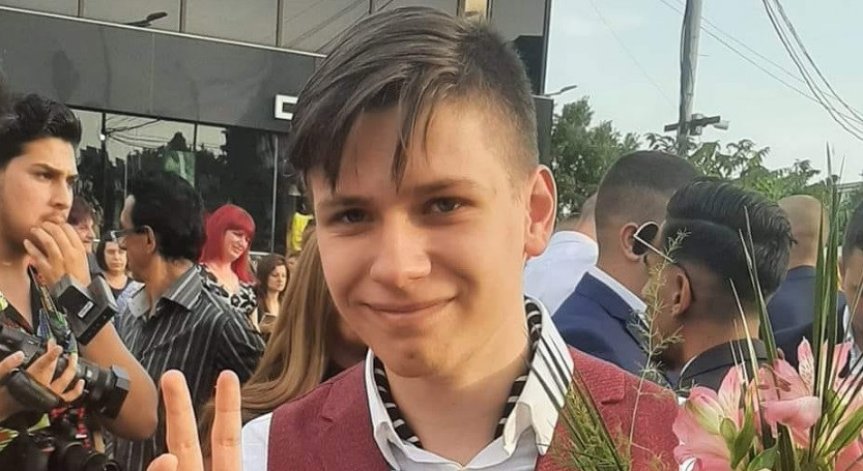 Майката на Мартин изля емоциите си, след като видя сина си жив