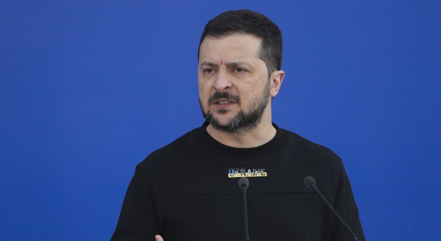 Съветникът на Зеленски: Русия се разпада, Путин е политически труп