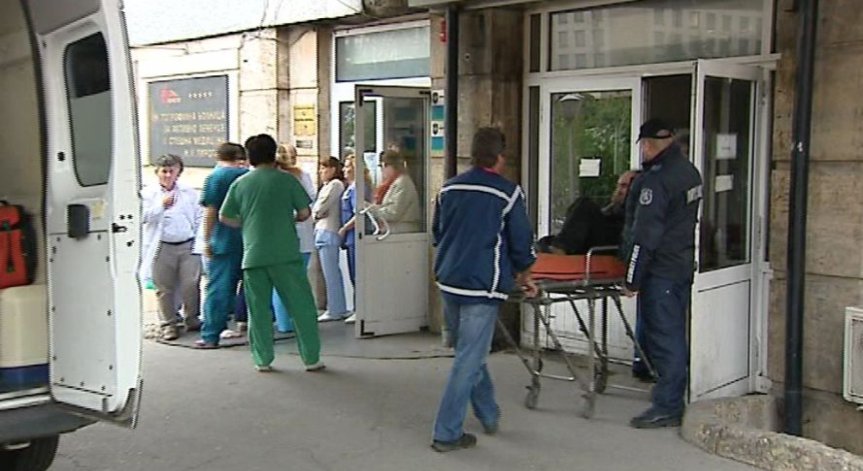 Чобанов обеща, че ще даде пари на болниците