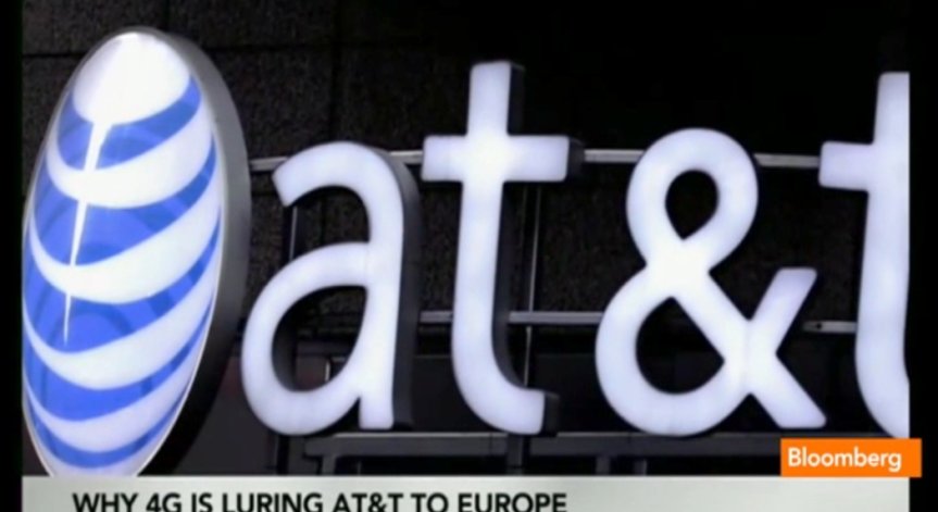 AT&T се отказва от оферта към Vodafone