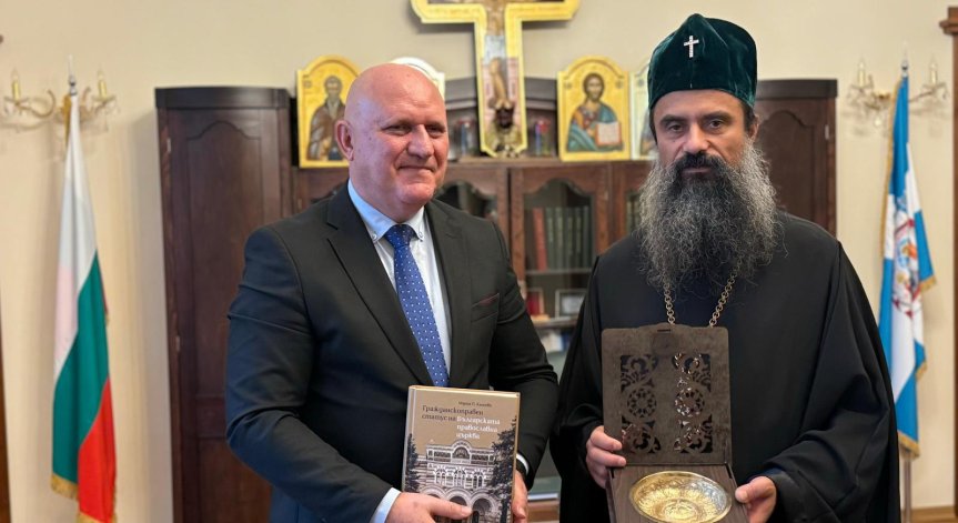 Двамата обсъдиха предизвикателствата пред съвременното образование.