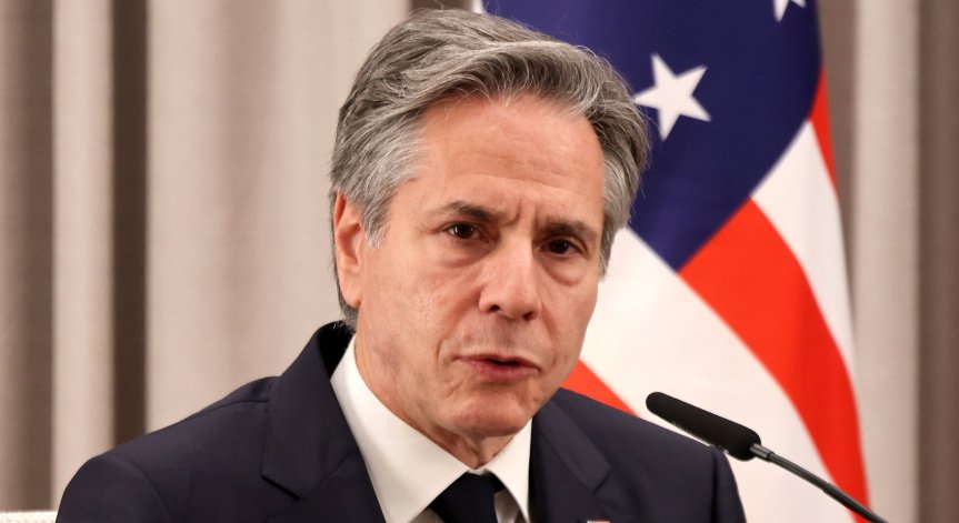 Блинкен отлага посещението в Китай заради скандала с балона