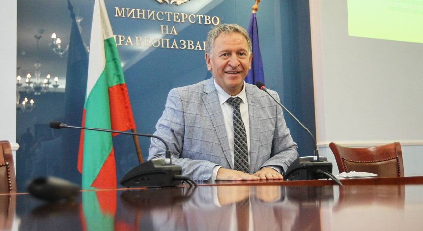Актуализацията на бюджета на НЗОК мина на първо четене