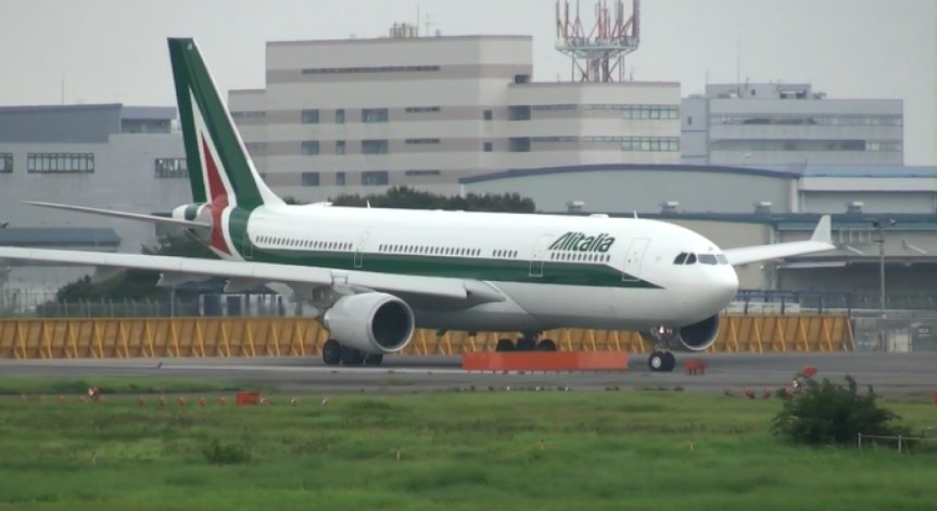 Транспортен хаос заради стачка на служители на Alitalia