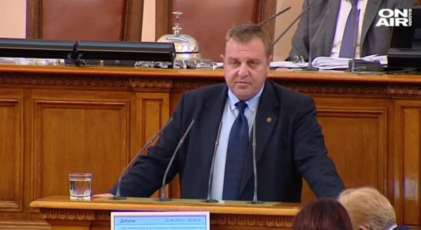 Словесна престрелка в НС заради армията