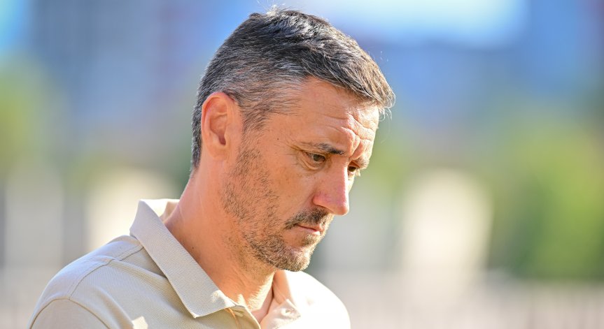 Той изведе ЦСКА до най-слабия старт в цялото му 77-годишно съществуване.