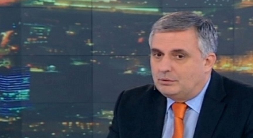 Калфин: Оттеглям се по решение на АБВ