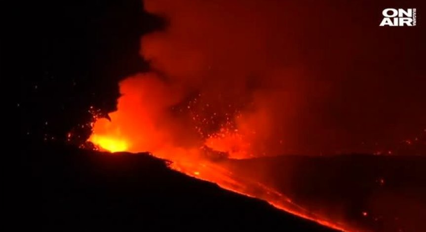 Регистрираха ново изригване на вулкана Етна на остров Сицилия