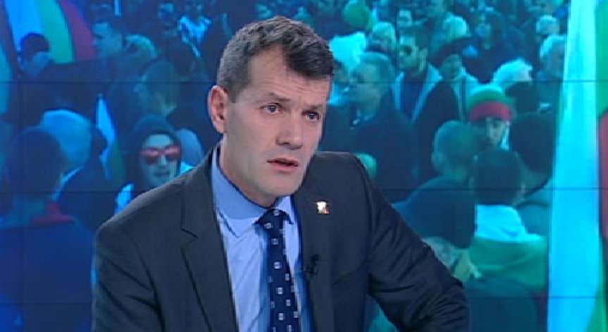 Боян Расате: Танев поредният бушон, който е беше жертван
