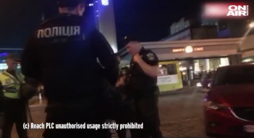 Евакуираха хиляди от метрото в Киев заради бомбена заплаха