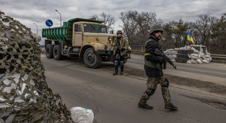 Руски военни подкупвали украински деца, за да разузнаят позициите на противника