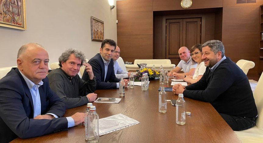 Коалиционният съвет приключи, но без яснота дали е обсъждана военна помощ за Украйна