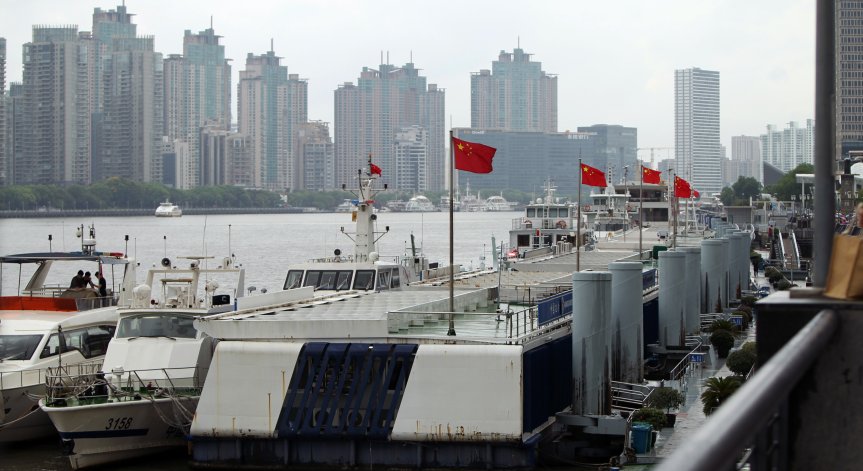 Бебинка удари източната крайбрежна зона на Шанхай.