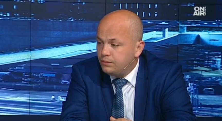 Депутат от БСП: ГЕРБ хвърля кал по останалите, за да се отърве от 