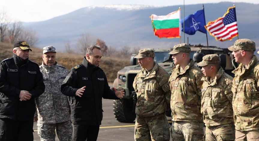 MO: Военна техника се движи от Гърция към учебния полигон 