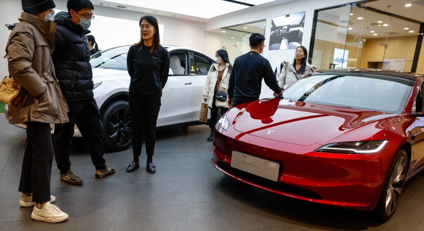 Мъск пуска евтина Tesla за масовия купувач на автопазара