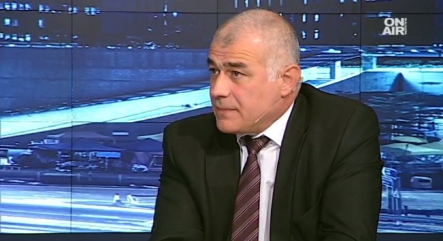 Социалист: Здравеопазването? В критично състояние, мотивите за вота - железни