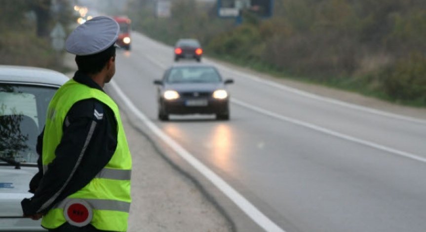 Хванаха пил шофьор преди ученическа екскурзия до Хисар