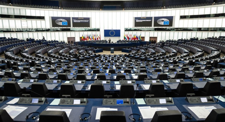 ЕП настоява четвърт от бюджета му да е за борба с климатичните промени