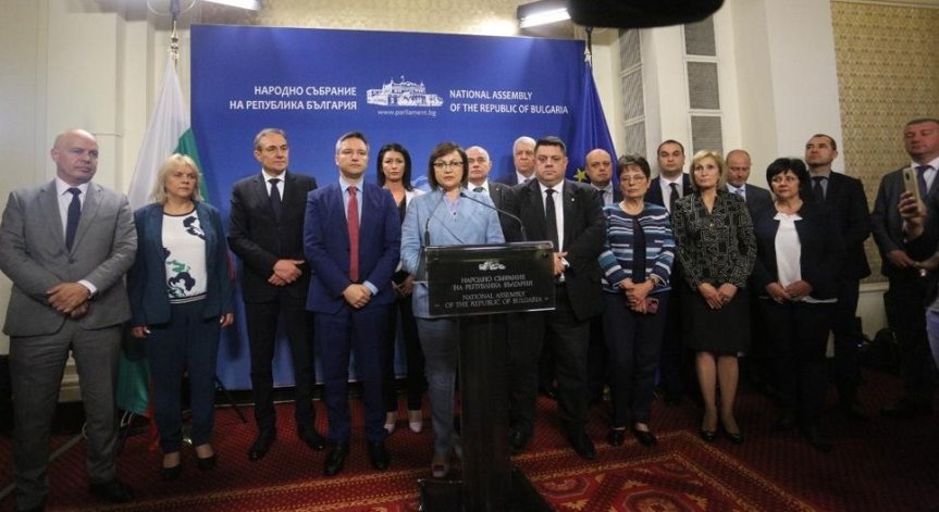 БСП внася своя законодателна програма, Нинова захапа 