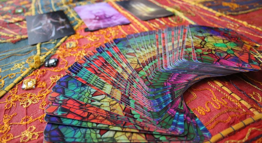 Таро карта на деня е Кралица на чашите.