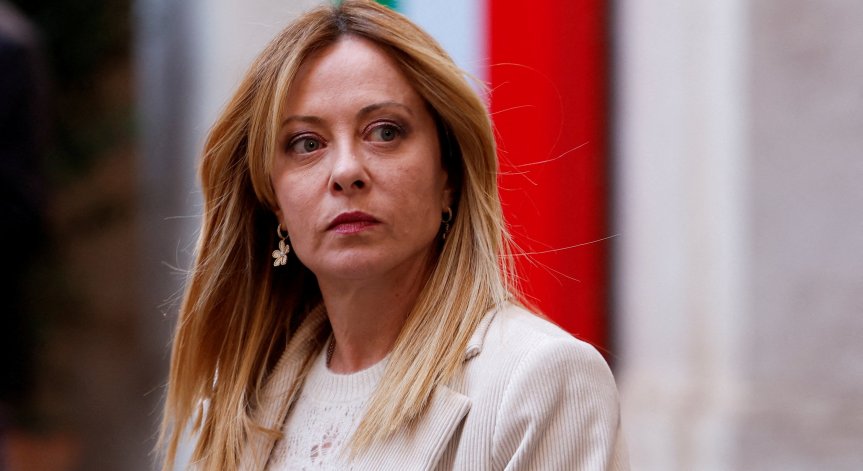 Италия спира автоматичното подновяване на споразумението за отбрана с Израел