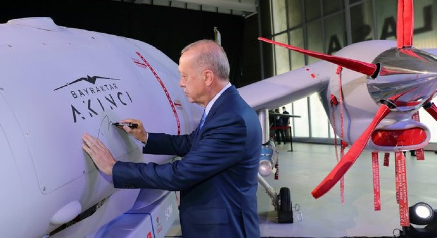 Машини за унищожение: Турската армия с нови бойни дронове - собствено производство