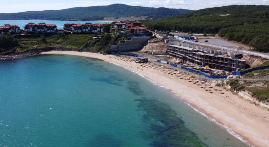 Прокуратурата установи редица нарушения в  ключови строежи по морето