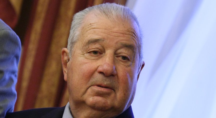 Почина акад. Благовест Сендов