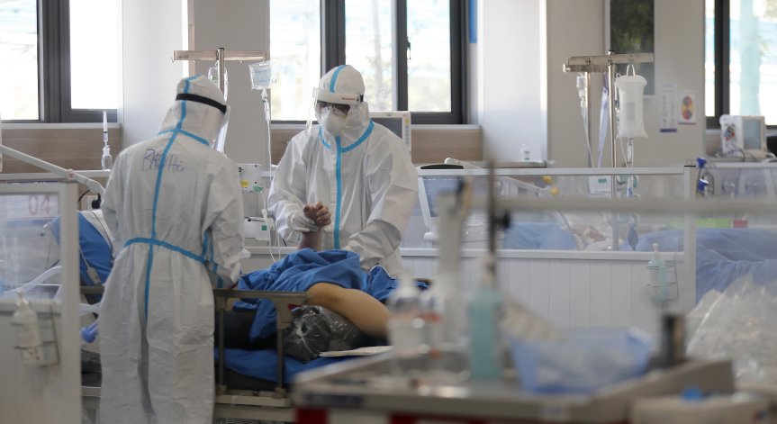 СЗО с тревожни данни: Половин милион души са починали от Омикрон