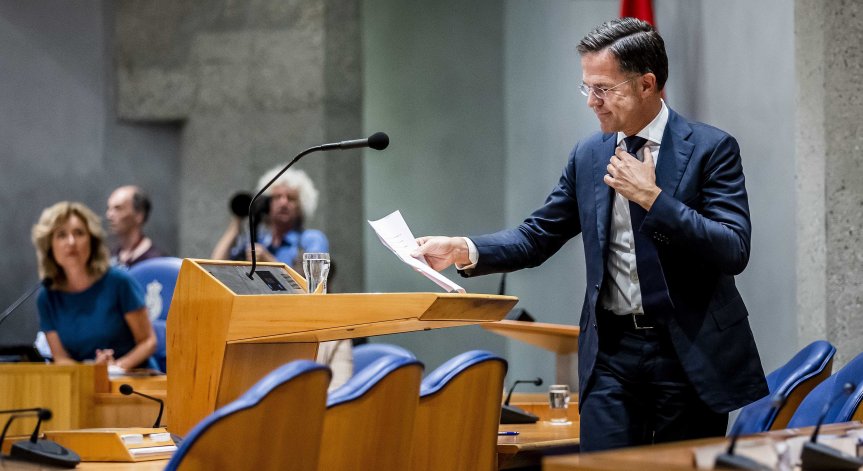 Рюте се оттегля от политиката след над 13 години власт