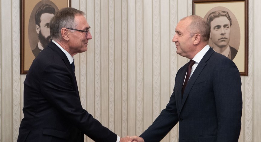 Румен Радев: Нестабилността в Западна Африка тласка мигрантите към Европа