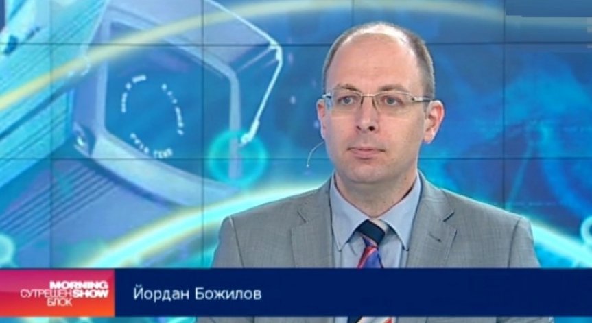 Й. Божилов: Над 70% от българчетата не знаят какви рискове и заплахи крие интернет