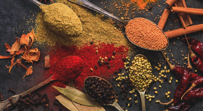 Няколко билки и подправки, които се борят с възпалението