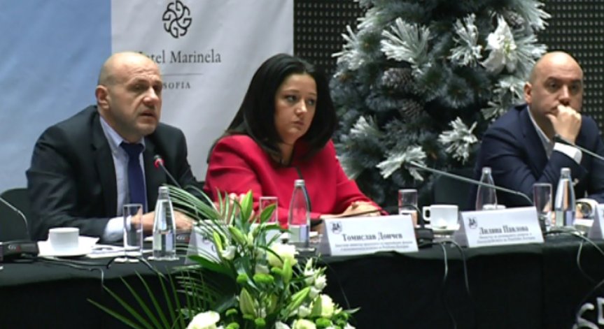 Павлова: Приключва програмата за саниране чрез еврофондове 