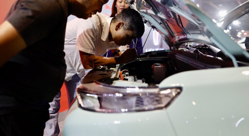 Изумително нисък процент от електромобилите са със сменена батерия