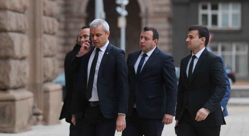 Санкциите срещу Руската федерация са вредни за икономиките на страните от ЕС, казаха от партията.