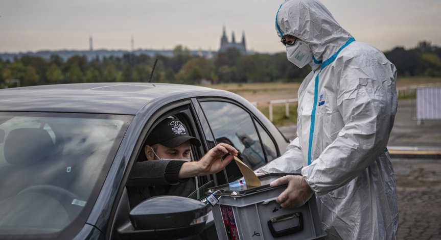 Чехия въвежда извънредно положение заради Ковид-19?