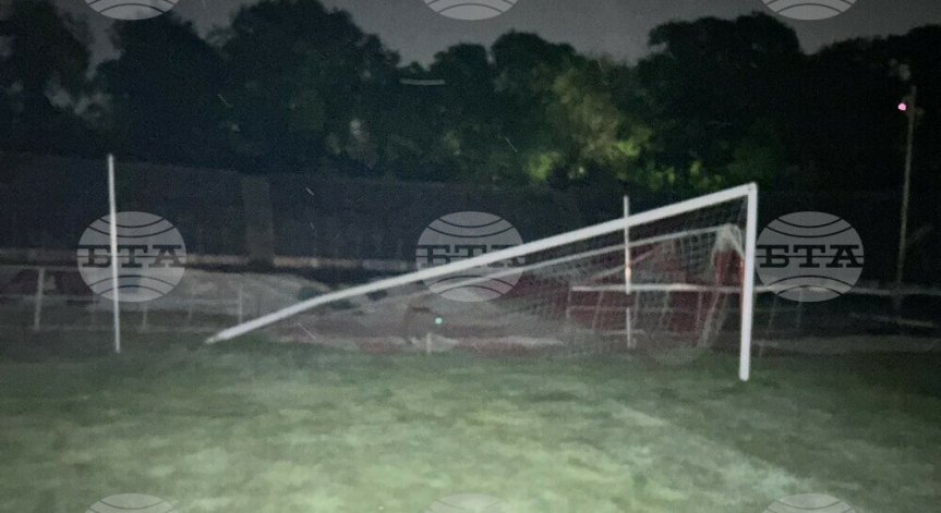 Феновете на ЦСКА трошат на 