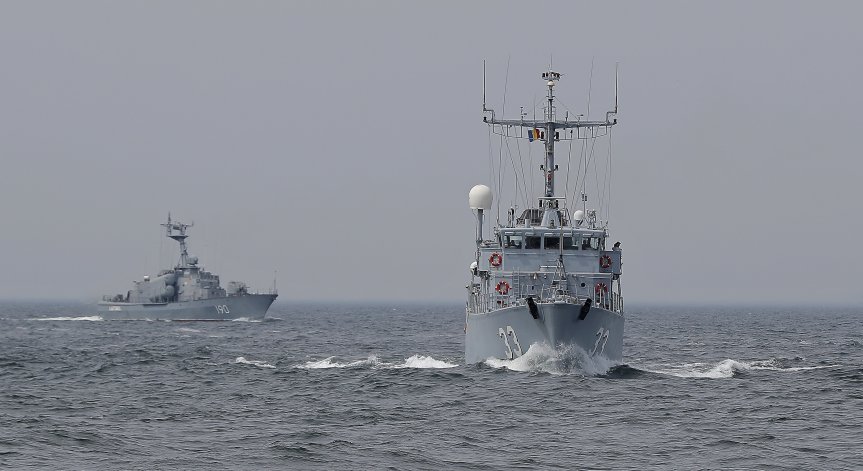 Кораб потъна в Черно море край Румъния, трима моряци са в неизвестност